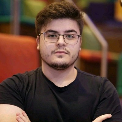 Contribuidor Alvaro Junqueira